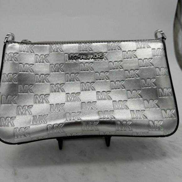 Michael Kors Leather Small Shoulder‎ Bag Zipper Metallic Shiny Silver Holiday - Picture 1 of 15